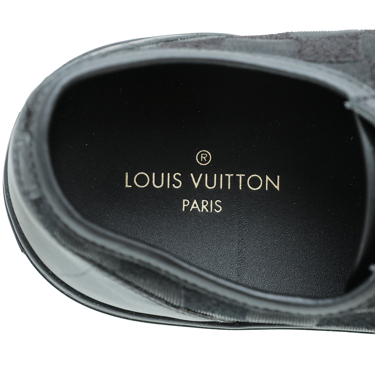 Louis Vuitton Black Damier Ebene Sneaker 7.5