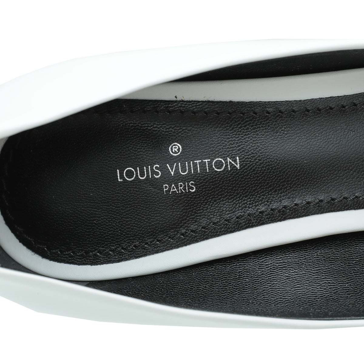 Louis Vuitton Bicolor Heartbreaker Pump 37