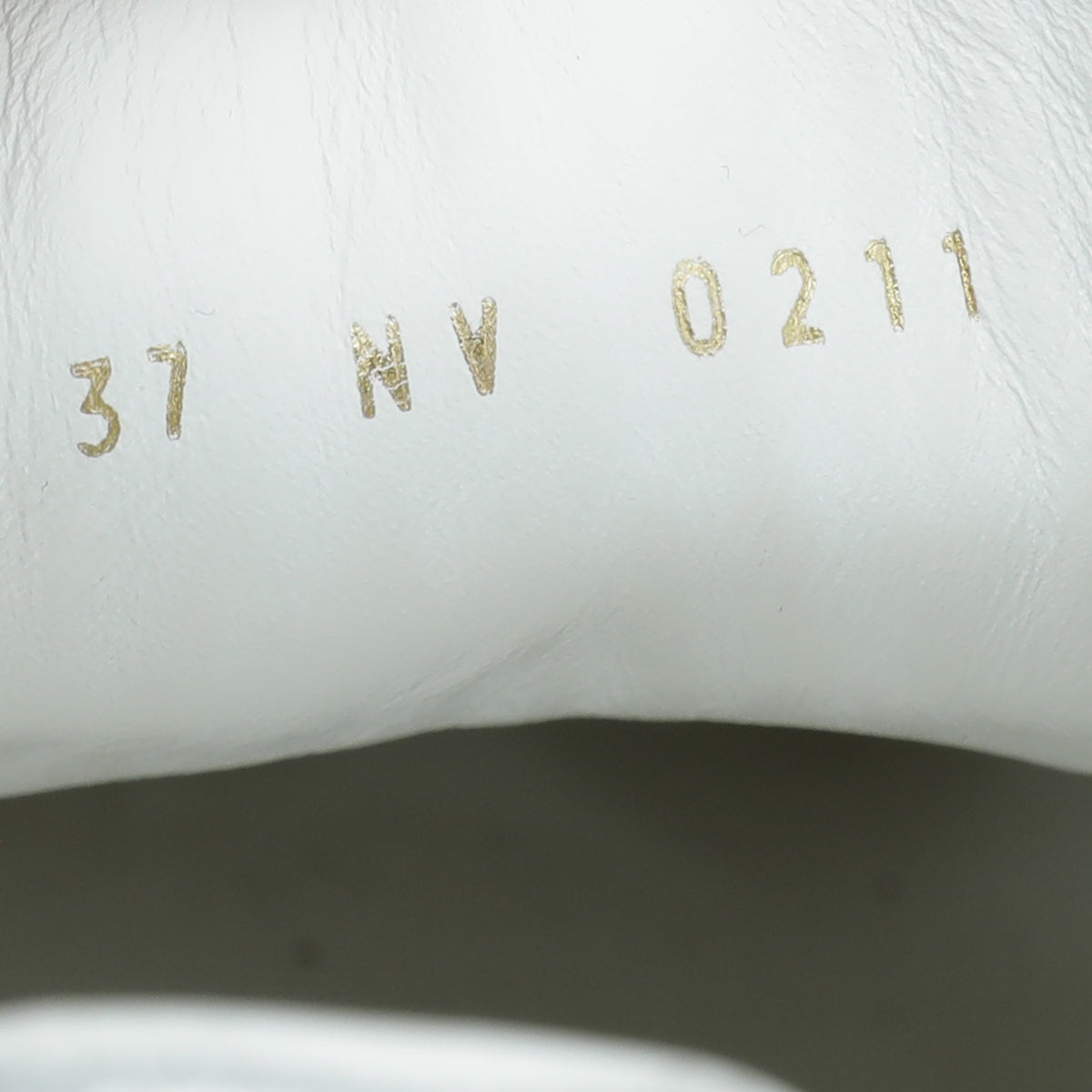 Louis Vuitton Bicolor Aftergame Sneakers 37 – The Closet