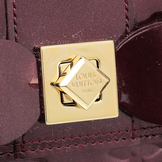 Louis Vuitton Rouge Fauvista Monogram Vernis Sarah Noeud Wallet