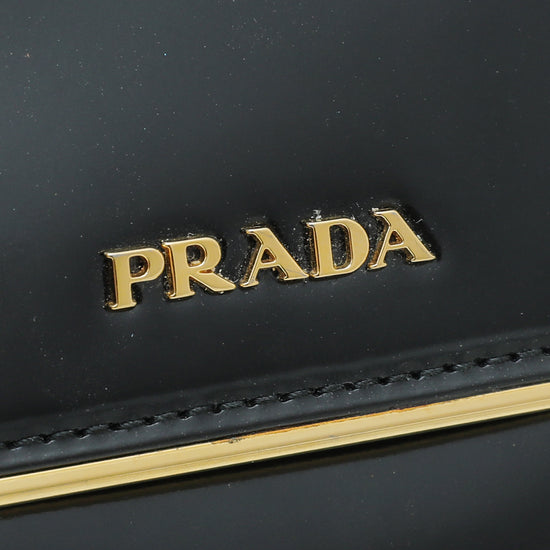 Prada Black Wallet On Chain