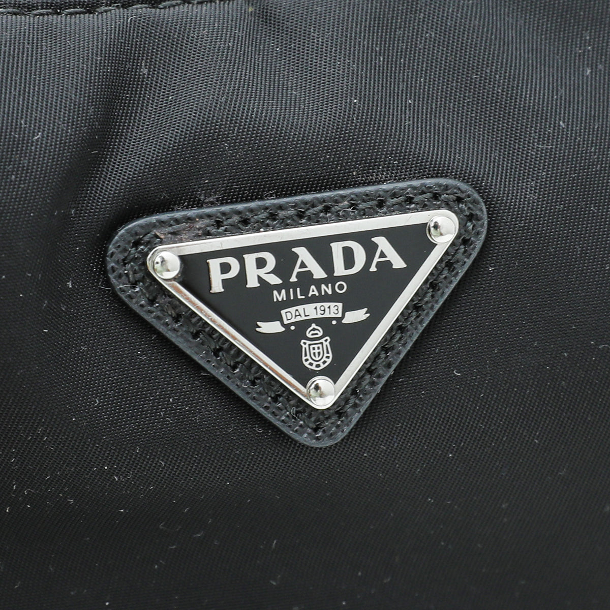Prada Re-edition 2005 Nylon b ag Black ref.440513 - Joli Closet