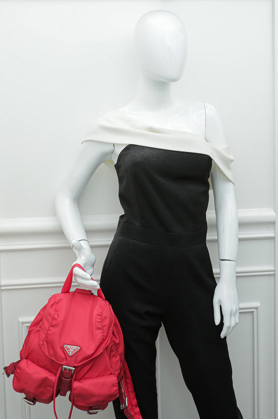 Prada // Black Daino Leather Backpack – VSP Consignment