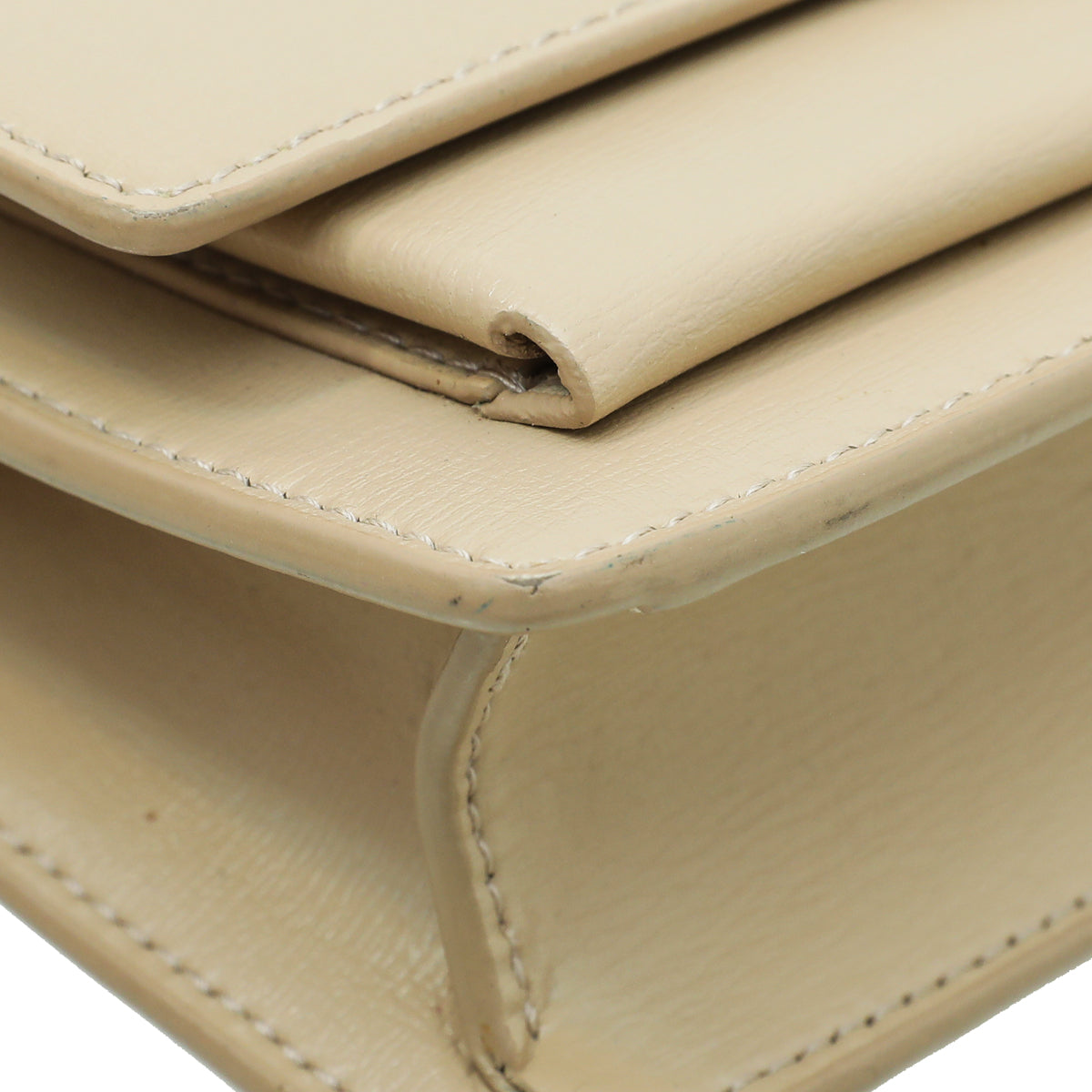 Beige Wallet YSL Beige Sunset Chain Wallet – THE CLOSET