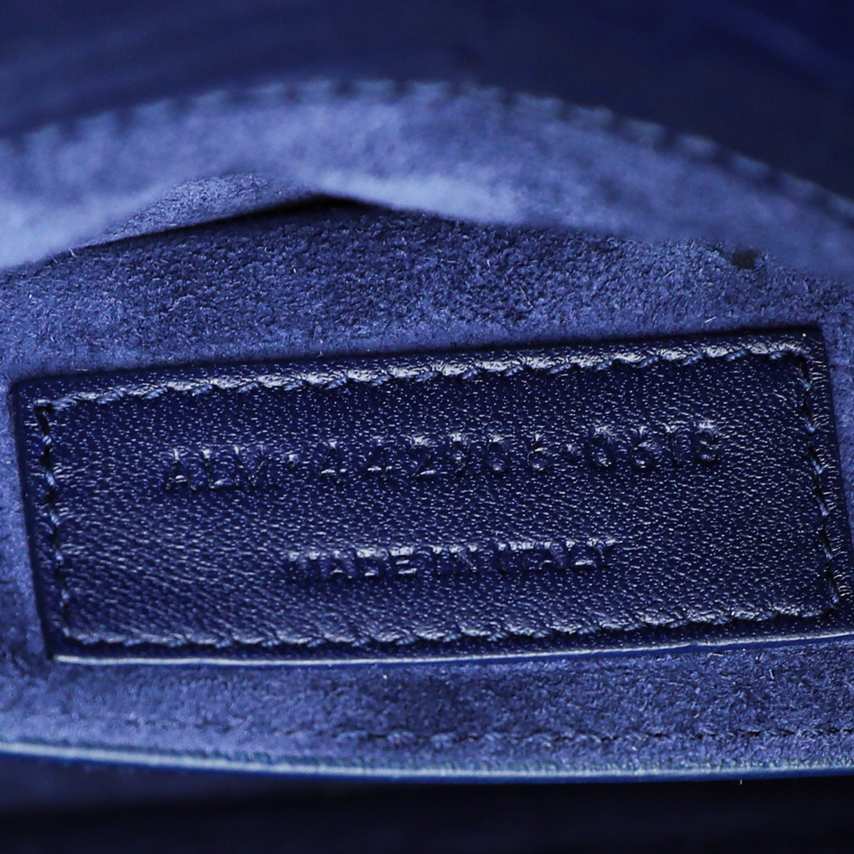 SAINT LAURENT ネイビー ケース Saint Laurent Calfskin Crocodile Embossed 5 Fragments Zip Pouch