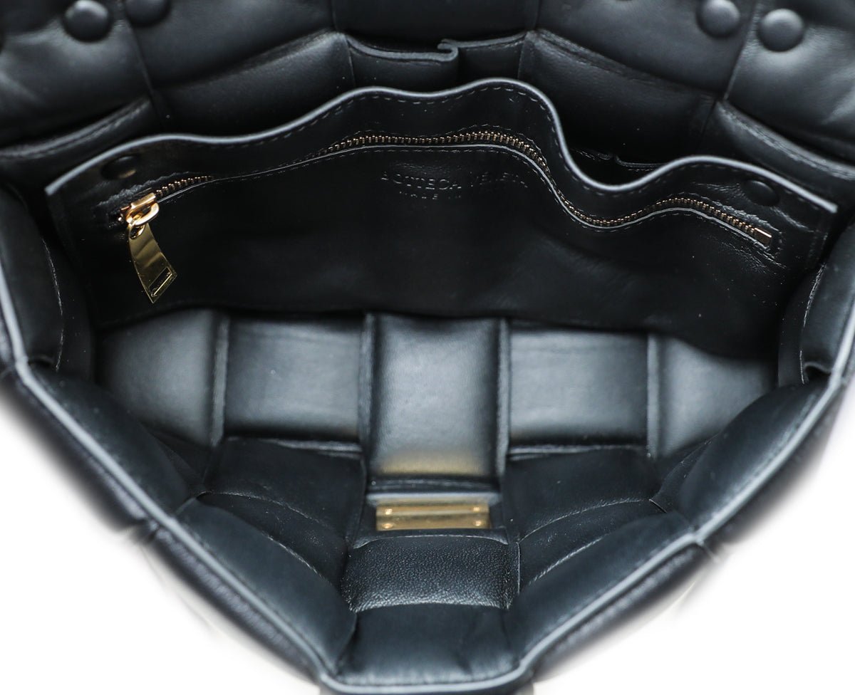 Bottega Veneta - Bottega Veneta Black Cassette Chain Bag | The Closet