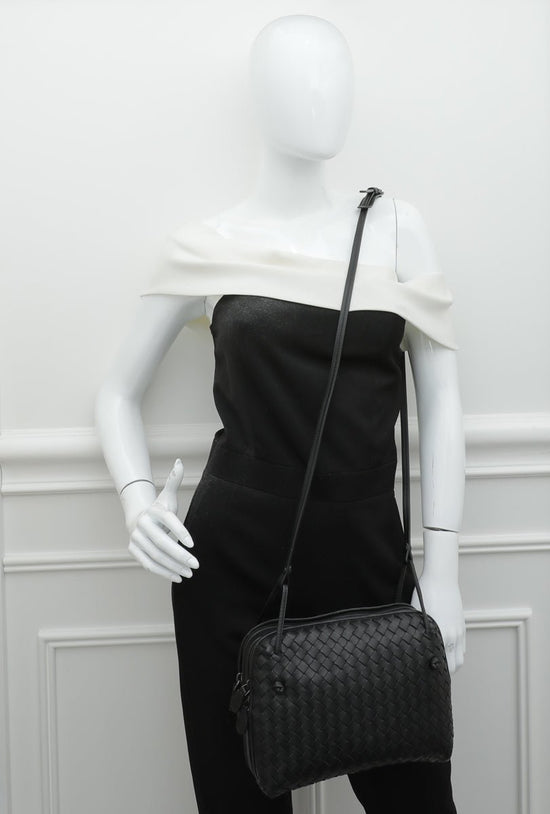 Bottega Veneta - Bottega Veneta Black Intrecciato Nodini Crossbody Bag | The Closet