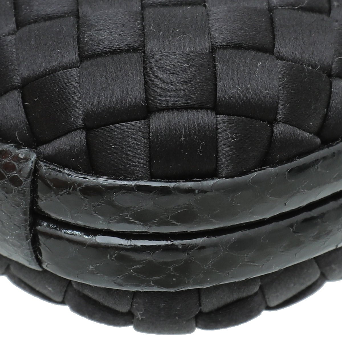 Bottega Veneta - Bottega Veneta Black Satin Intrecciato Knot Clutch | The Closet