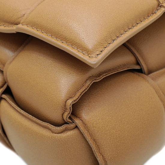 Bottega Veneta PADDED CASSETTE BAG Caramel Leather ref.214016 - Joli Closet