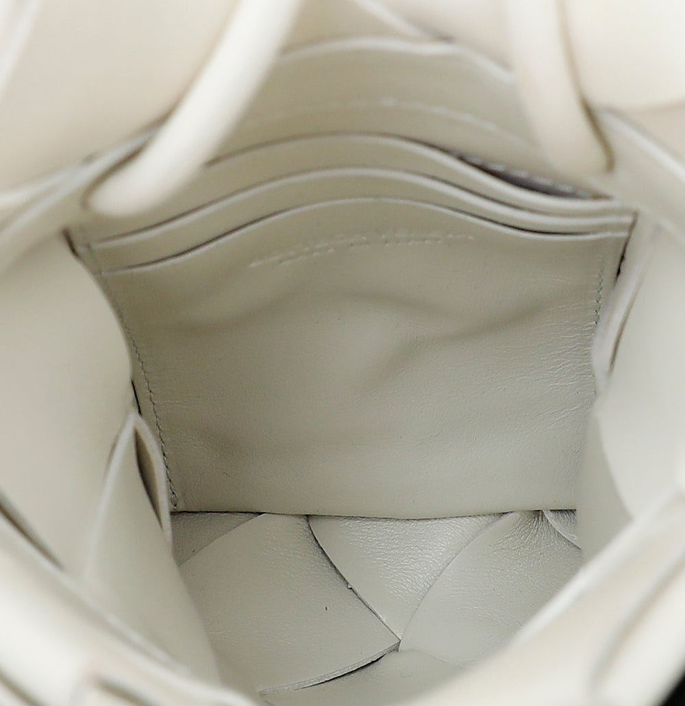 Bottega Veneta - Bottega Veneta Chalk Intrecciato Nappa Pouch Crossbody Bag | The Closet