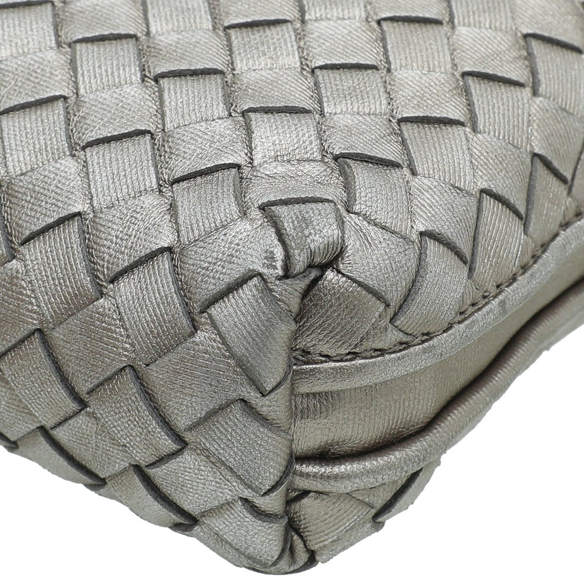 Bottega Veneta - Bottega Veneta Metallic Silver Intrecciato Nodini Crossbody Bag | The Closet