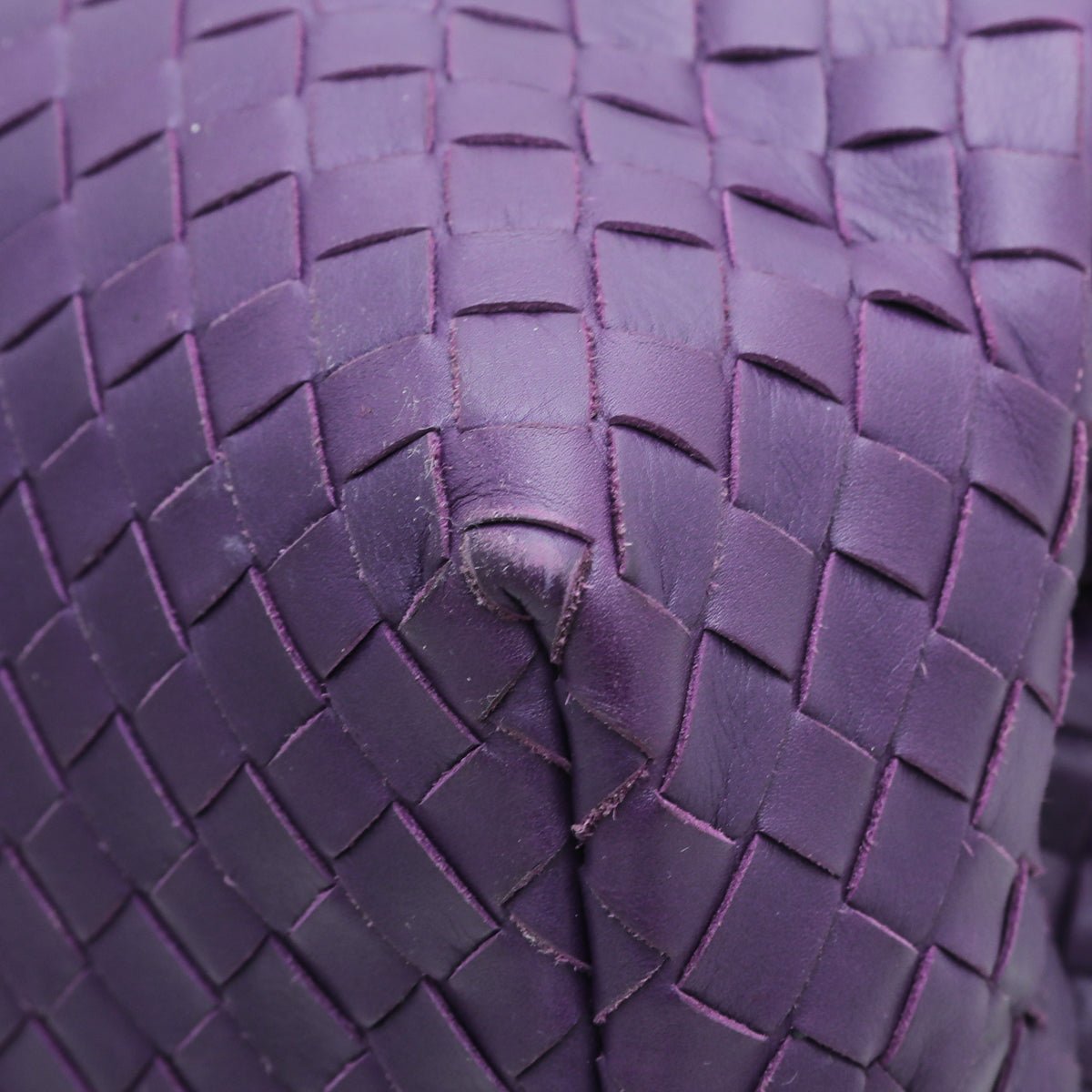 Bottega Veneta - Bottega Veneta Purple Intrecciato Bag | The Closet