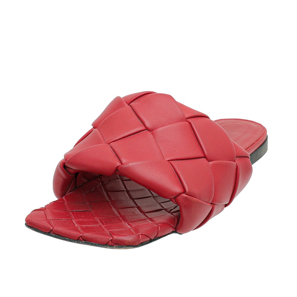 thecloset.uae - Bottega Veneta Red Intrecciato Lido Flat Sandals 39 | The Closet
