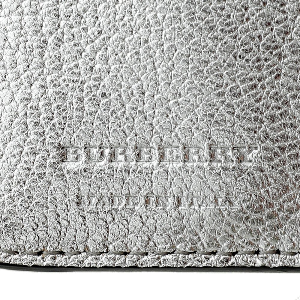 Burberry - Burberry Bicolor D Ring Small Wallet | The Closet
