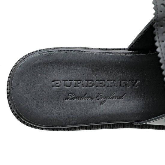 Burberry - Burberry Bicolor Eng Icons Fringes Beckshill Slide 39.5 | The Closet