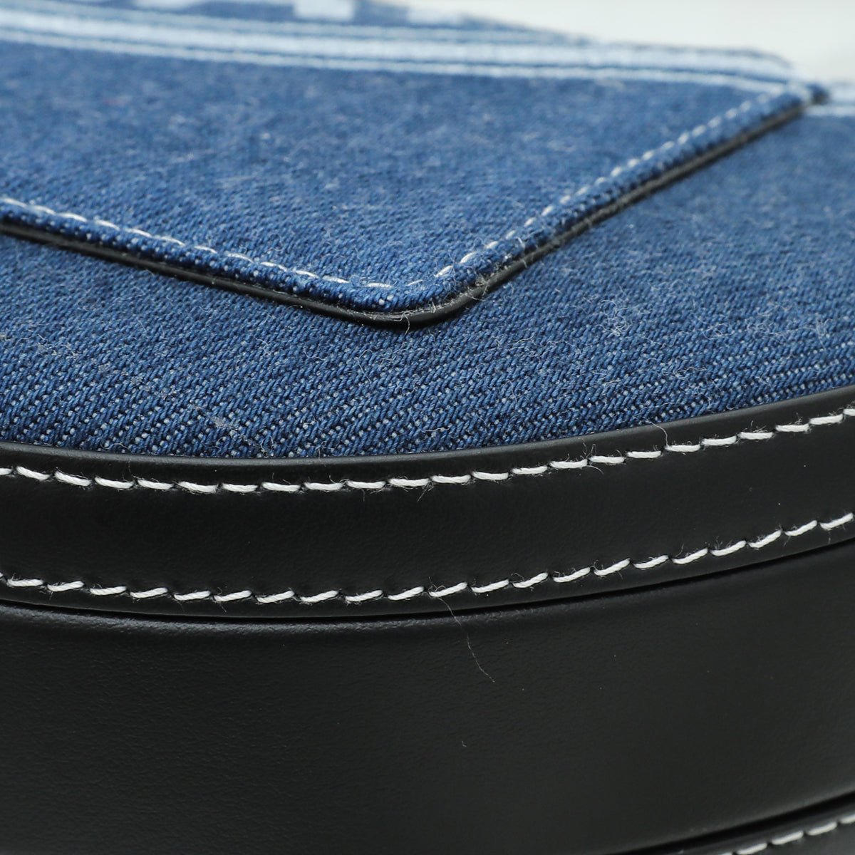 Burberry Bicolor Olympia Graphic Bag-Burberry-THE CLOSET