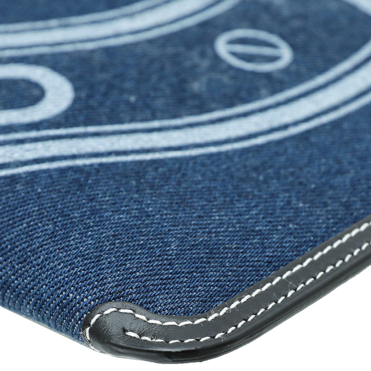 Burberry Bicolor Phyllis Pouch-Burberry-THE CLOSET