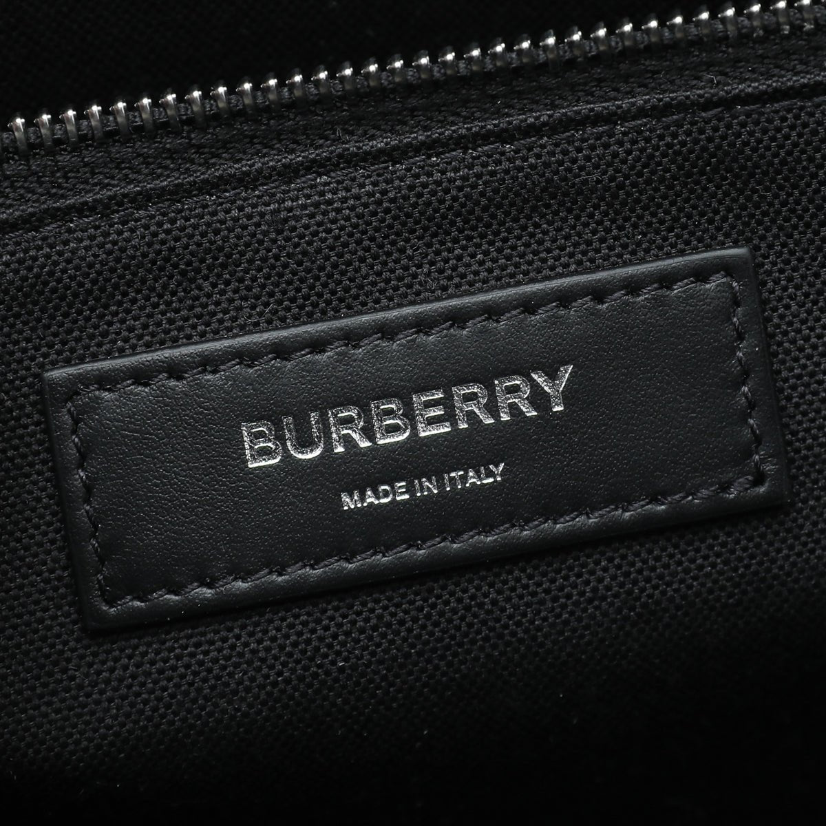 Burberry Black TB Logo Denny Tote Bag – The Closet