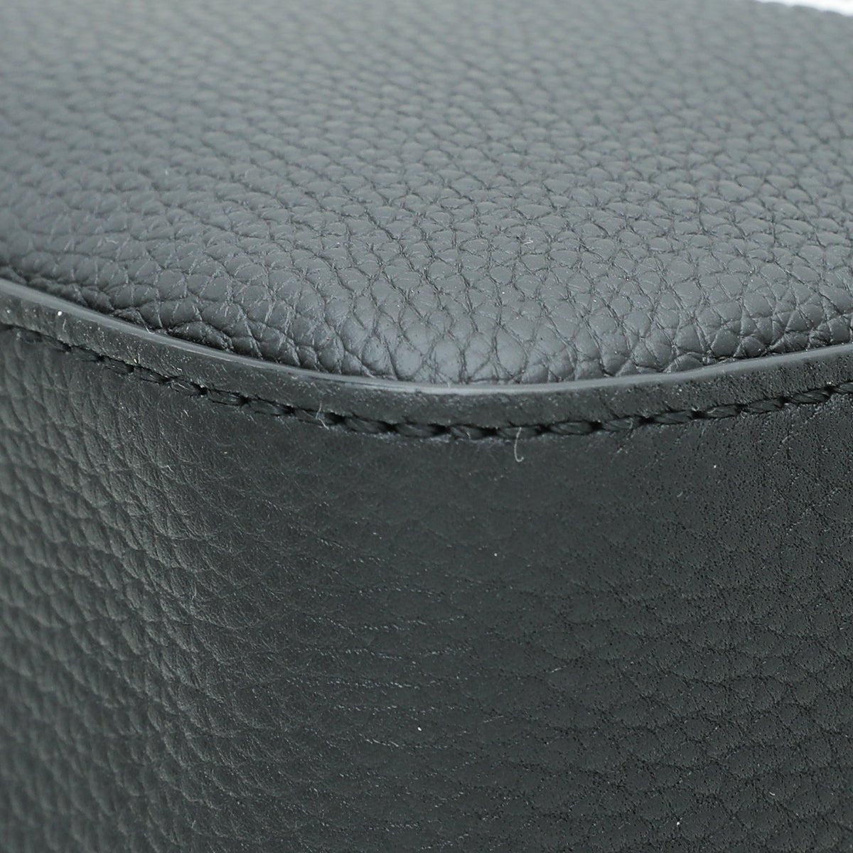 Burberry - Burberry Black Thornton Leather Crossbody Large Bag | The Closet