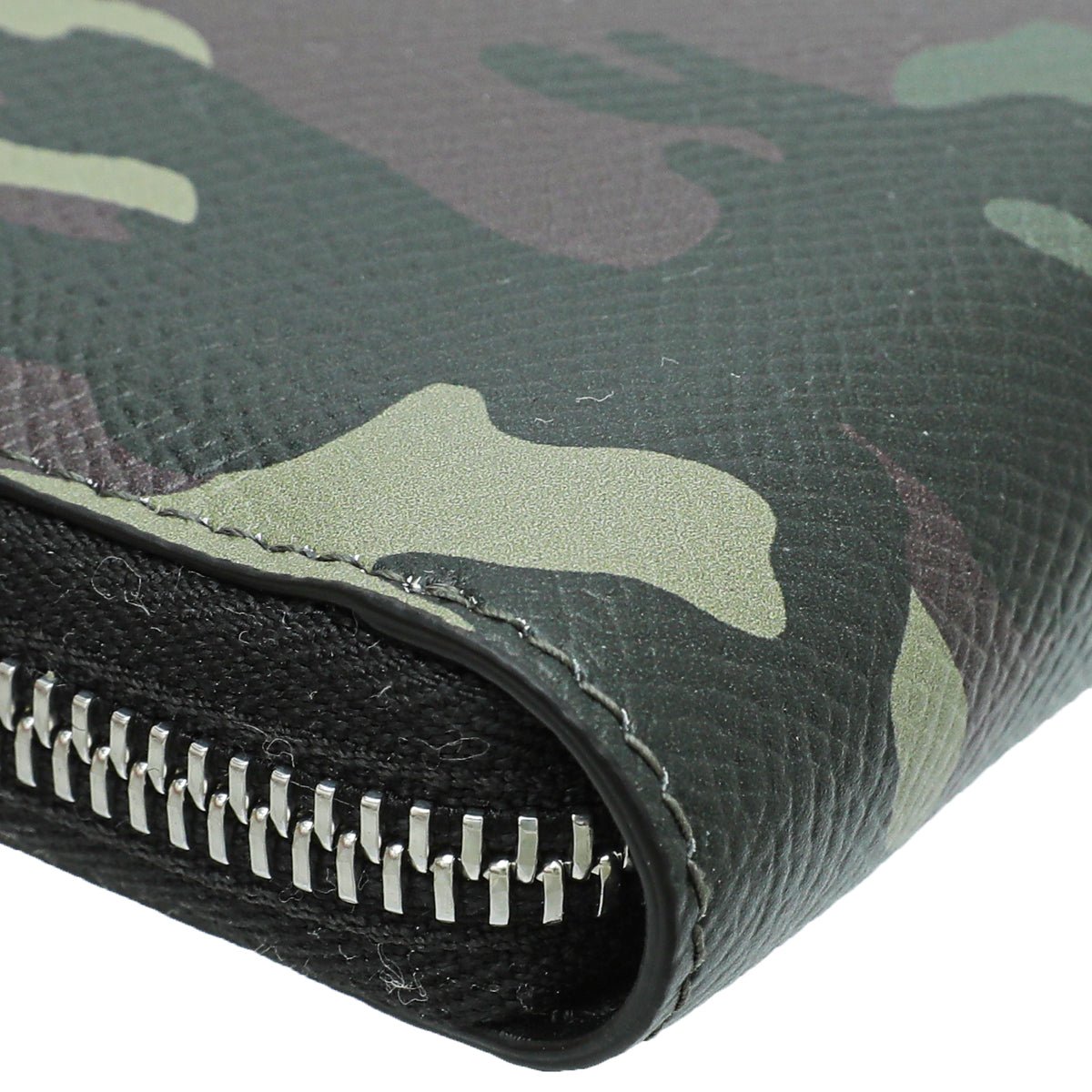 Burberry - Burberry Mangrove Green Camouflage Daniels Zip-Around Wallet | The Closet