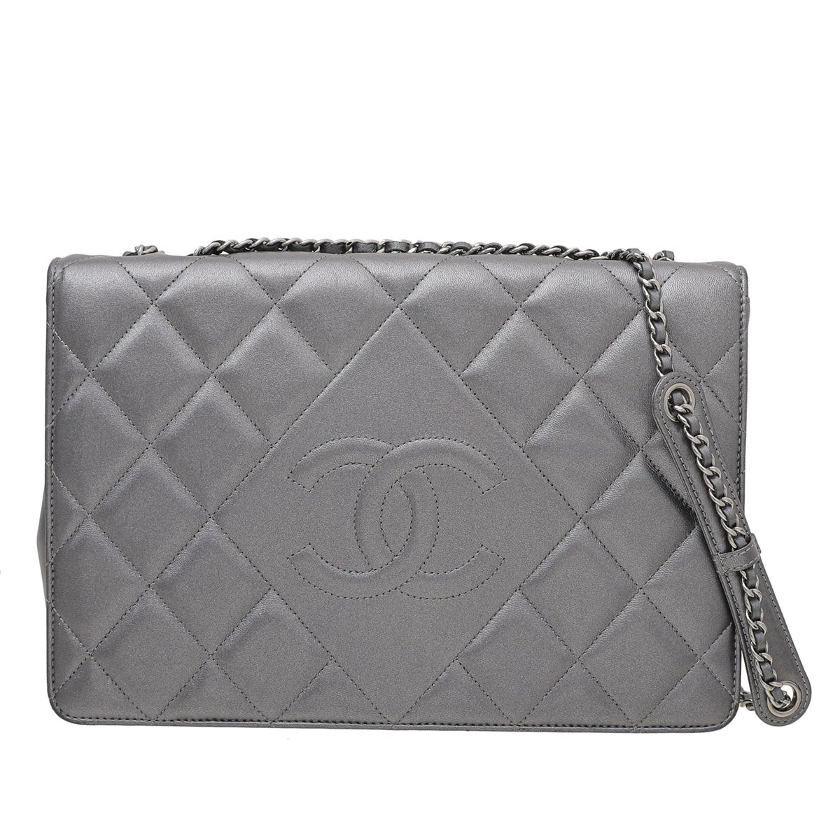 The Closet - Chanel Ash Gray CC Diamond Flap Bag | The Closet