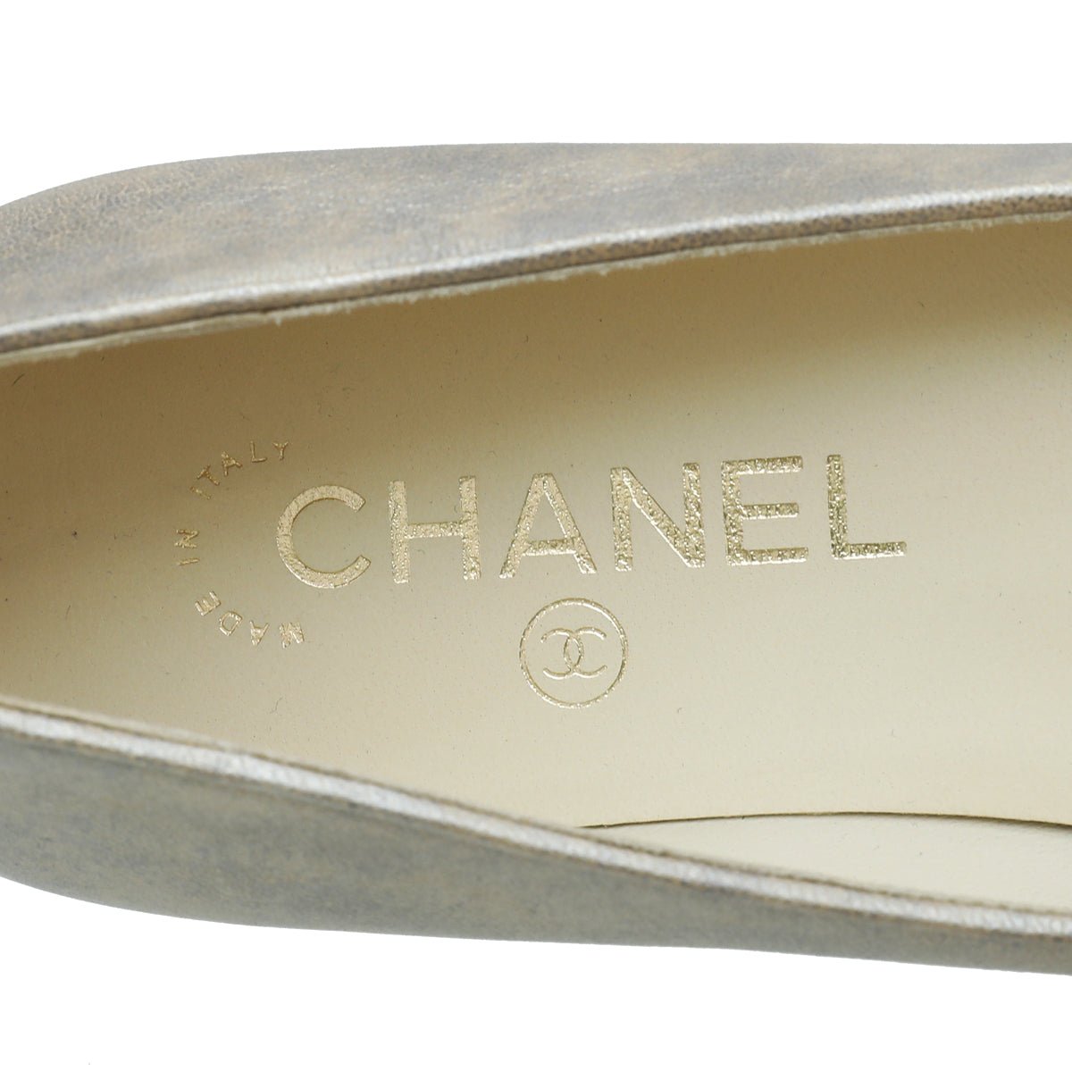 Chanel - Chanel Beige Camellia Pearl Ballet Flats 37.5 | The Closet