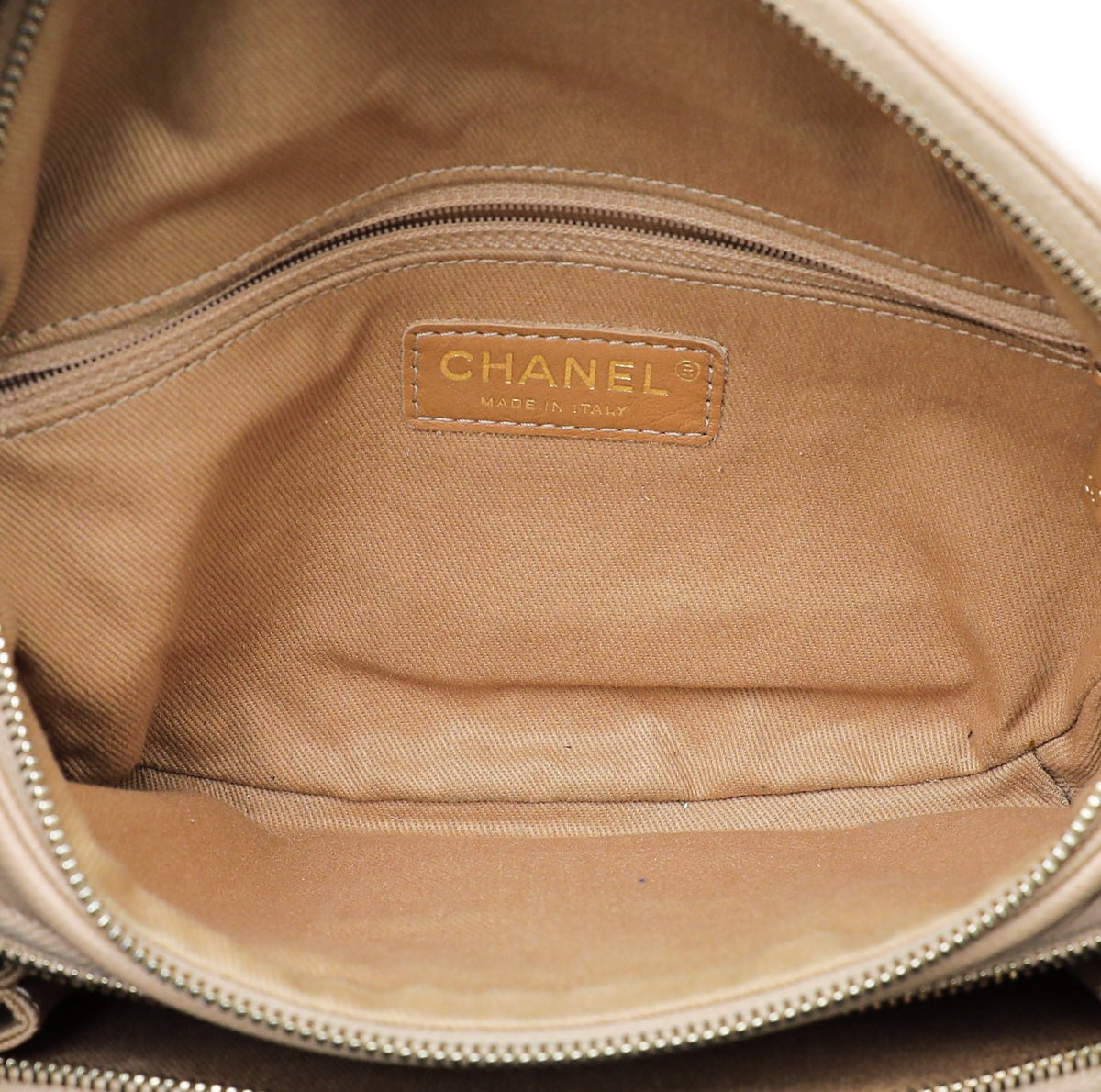 Chanel - Chanel Beige CC Business Affinity Waist Belt Bag | The Closet