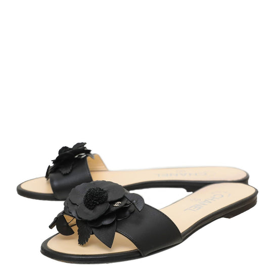 The Closet - Chanel Bicolor Camellia Slide Flat Sandals 36.5 | The Closet