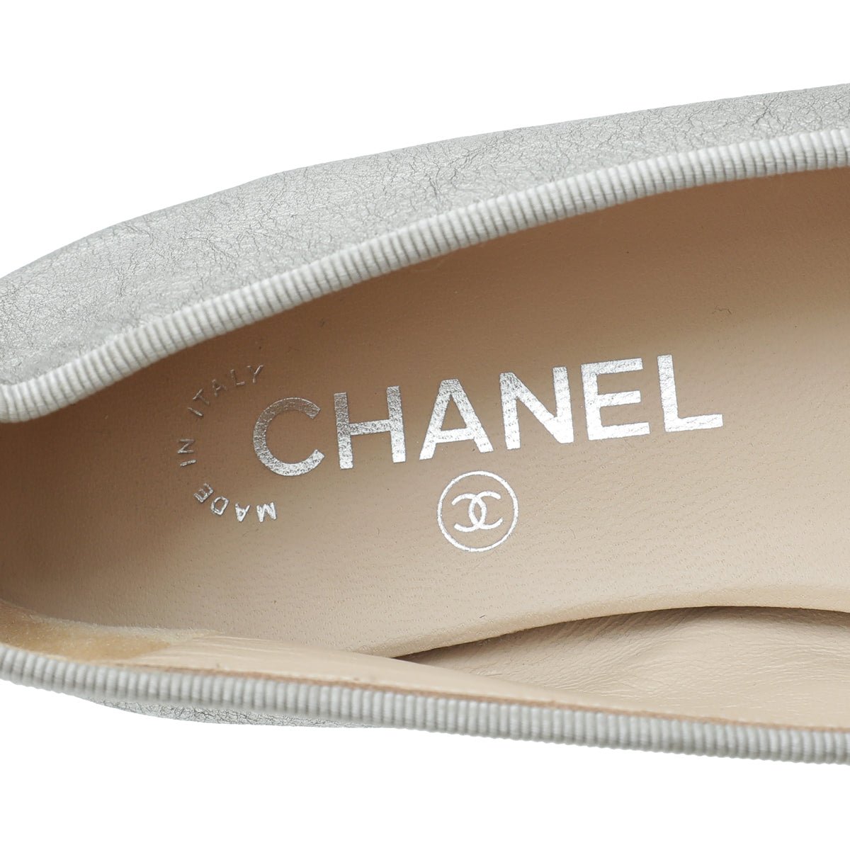 Chanel - Chanel Bicolor CC Cap Toe Ballet Flats 38 | The Closet