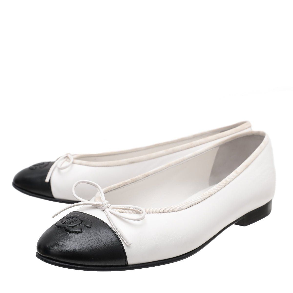 Chanel Bicolor CC Cap Toe Bow Ballerina 38-Chanel-THE CLOSET