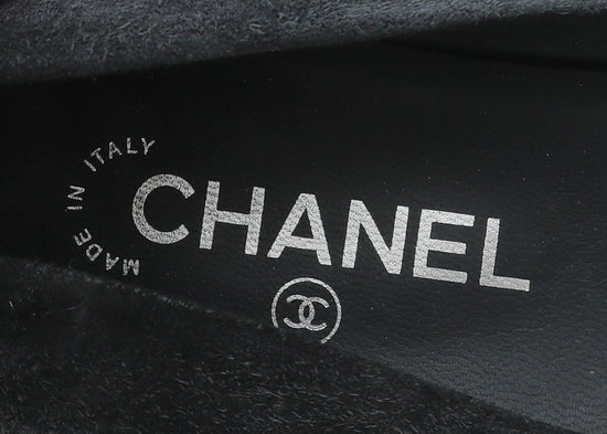 Chanel - Chanel Bicolor CC Cap Toe Camellia Flat Ballerina 37.5 | The Closet