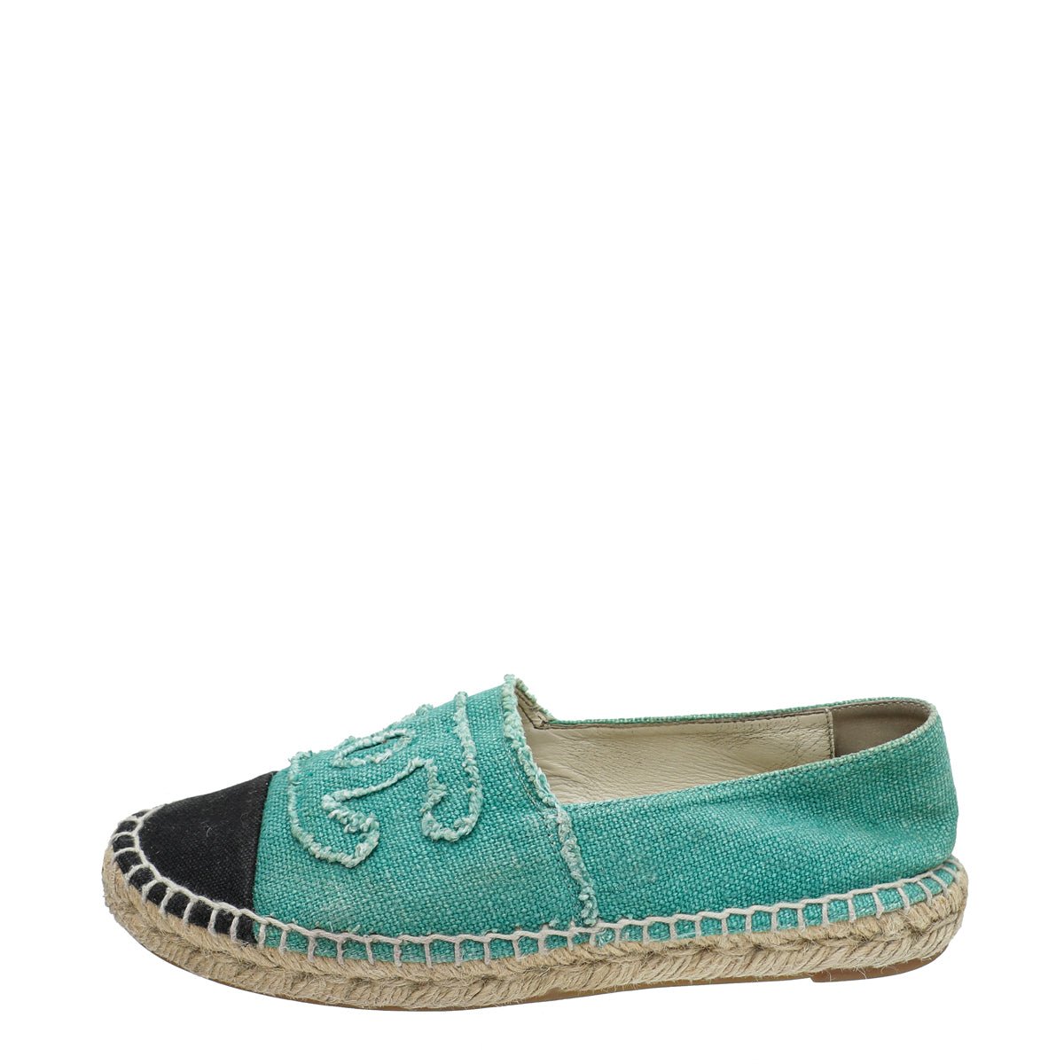 Load image into Gallery viewer, Chanel - Chanel Bicolor CC Cap Toe Espadrille 38 | The Closet
