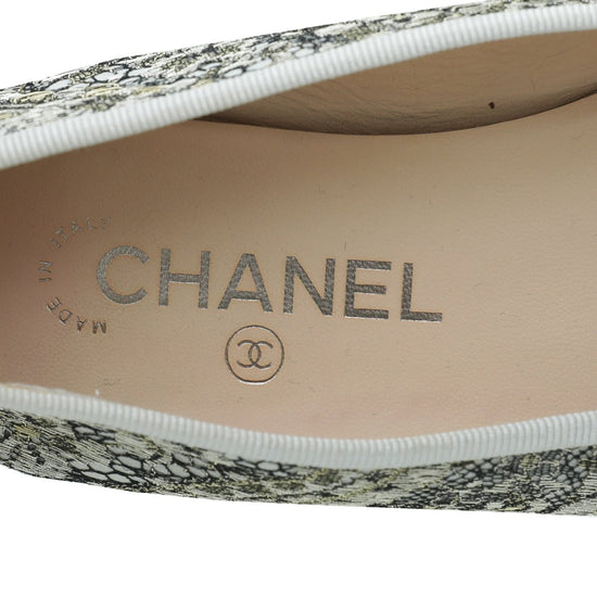 Chanel - Chanel Bicolor CC Cap Toe Lace Flat Ballet 38 | The Closet