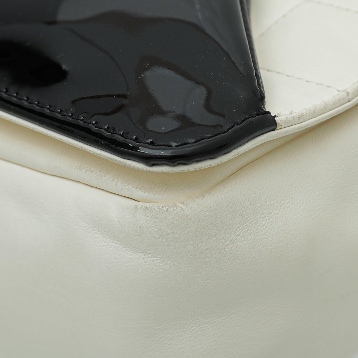 Chanel Bicolor Chocolate Bar Kiss Lock Flap Medium Bag-Chanel-THE CLOSET