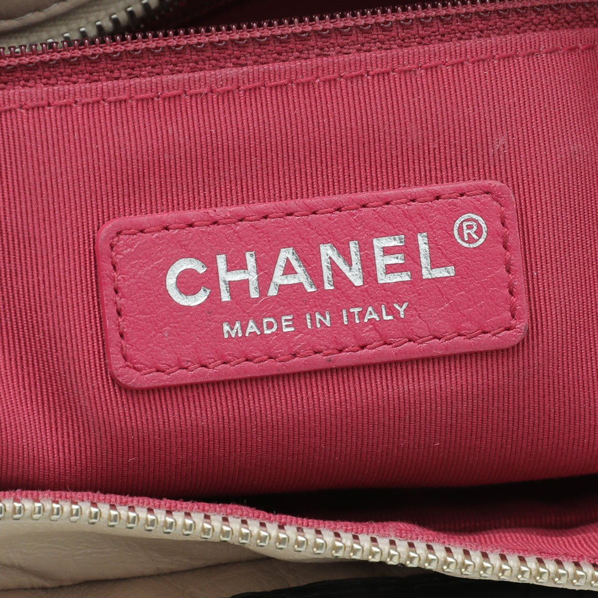 Chanel - Chanel Bicolor Gabrielle Hobo Medium Bag | The Closet