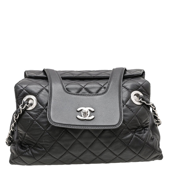 The Closet - Chanel Black CC Accordion Shopping Bag | The Closet