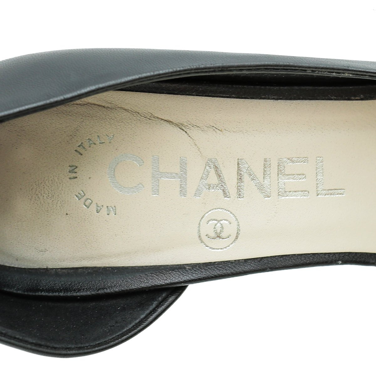 Chanel - Chanel Black CC Camellia Flower Half-D'Orsay Pumps 36.5 | The Closet
