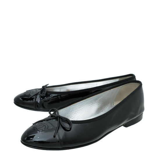 Chanel Gris Fonce/Marine Fonce Lace CC Cap Toe Ballet Flats Size 9/39.5 -  Yoogi's Closet