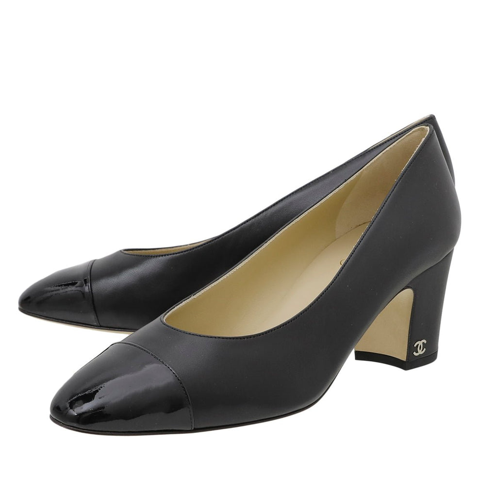 Chanel Black CC Cap Toe Block Heel Pumps 40.5 THE CLOSET