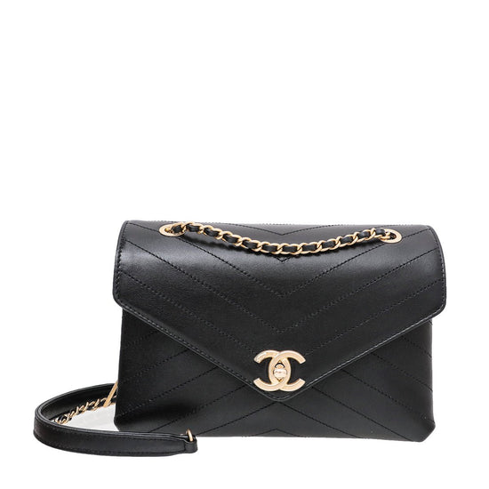 The Closet - Chanel Black CC Chevron Medium Envelope Flap Bag | The Closet