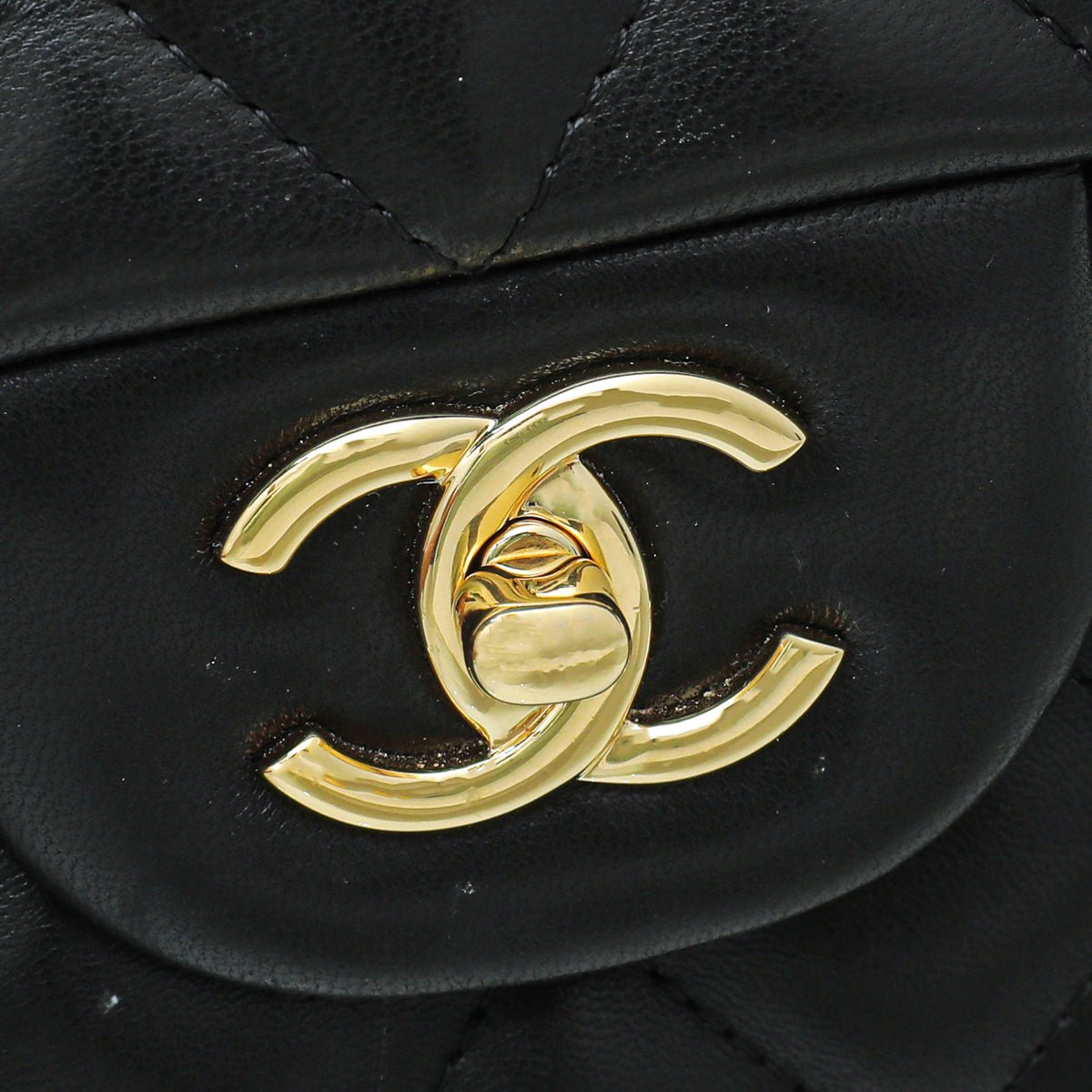 Chanel - Chanel Black CC Classic Double Flap Jumbo Bag | The Closet