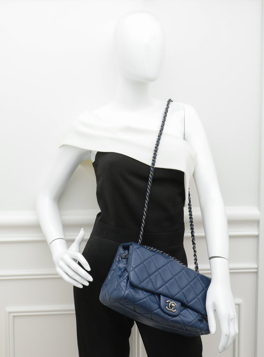 Chanel Blue Reissue 2.55 Quilted Classic Lambskin Leather 226 Flap Bag -  Yoogi's Closet