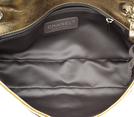 Chanel Gold CC Cut Out Flap Medium Bag