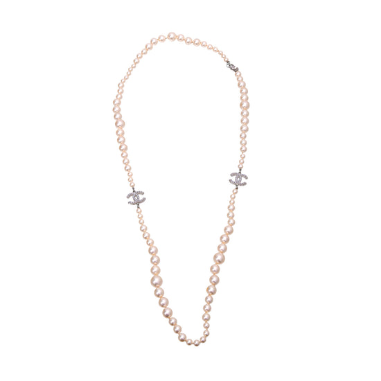 Chanel White CC Graduated Pearl Necklace