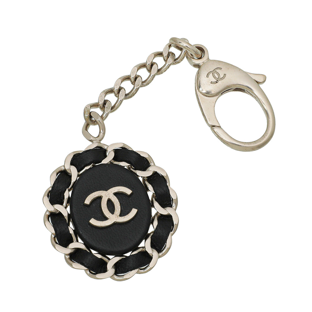 Chanel Black CC Interwoven Bag Charm – The Closet