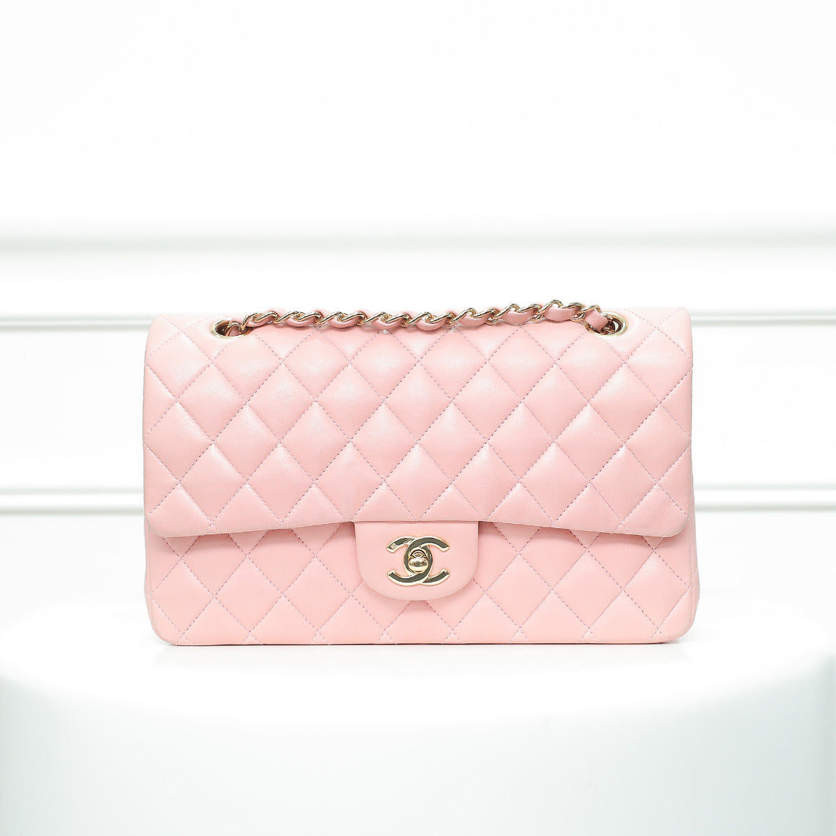 2.55 Chanel Classic Double Flap Shoulder Bag in Pink Leather ref.673076 - Joli  Closet