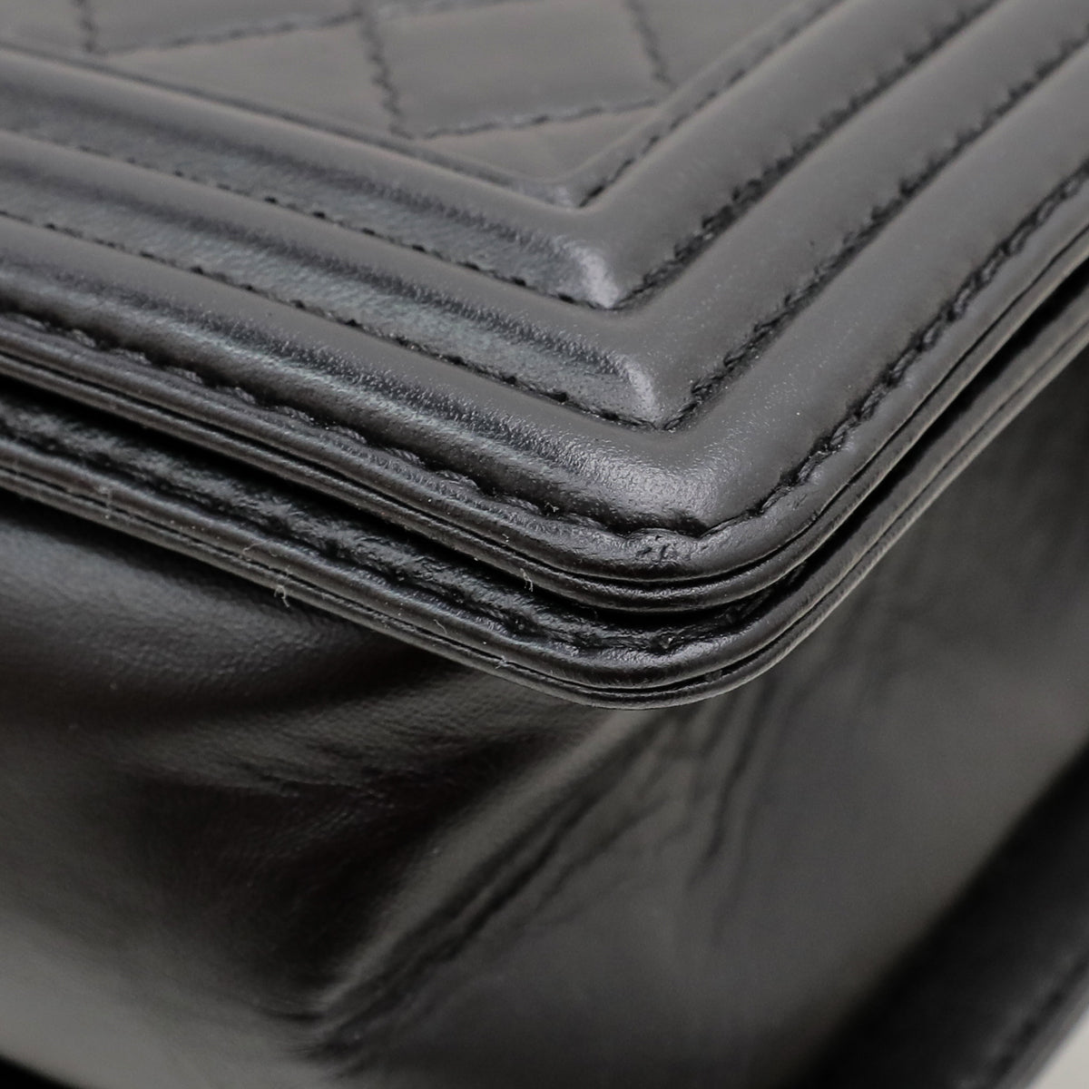 Chanel Black Le Boy Medium Bag-Chanel-THE CLOSET