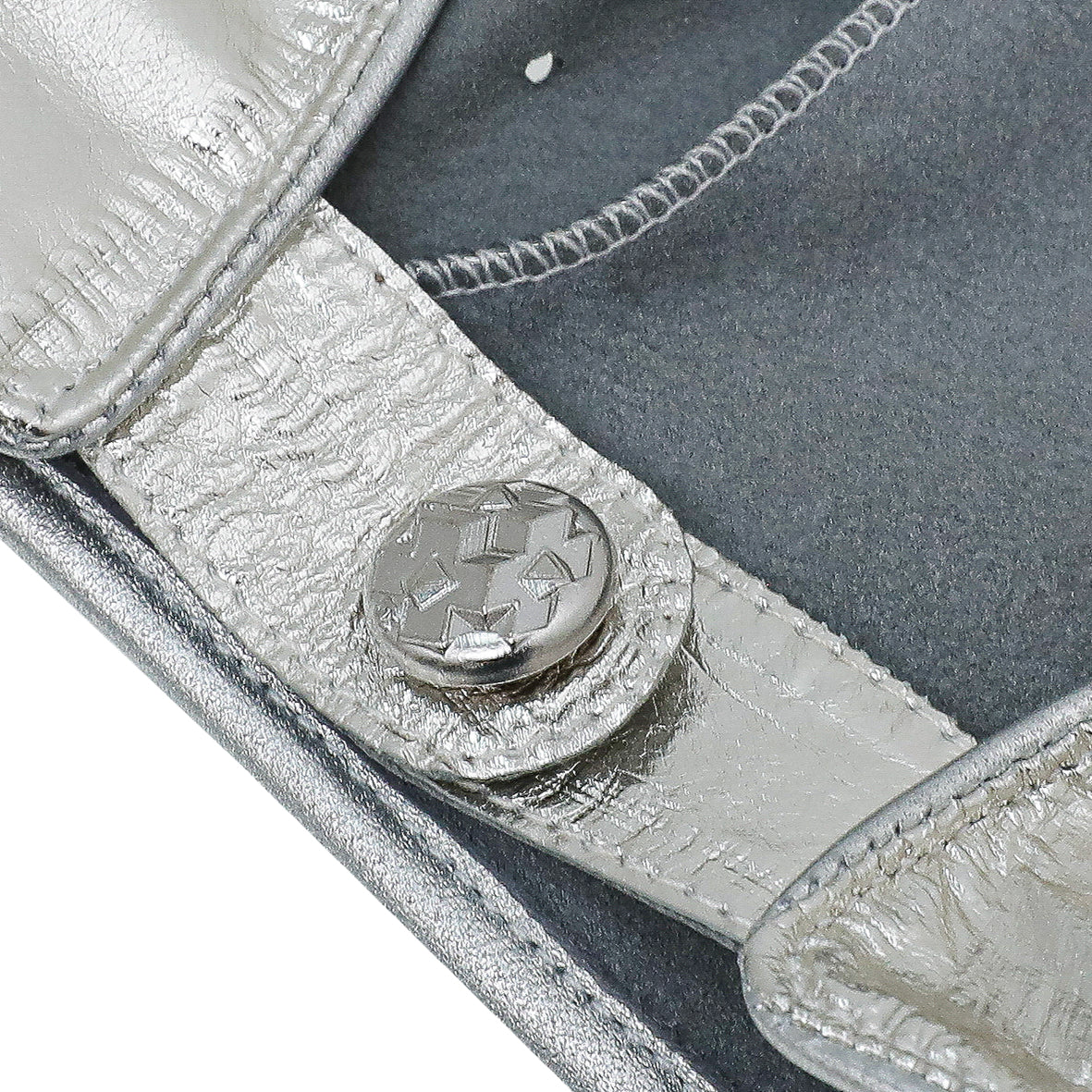 Chanel Metallic Silver Fingerless Gloves 8.5-Chanel-THE CLOSET