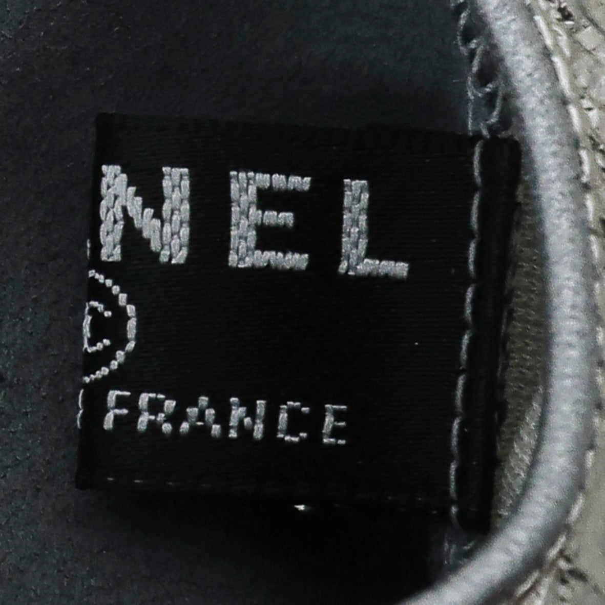 Chanel Metallic Silver Fingerless Gloves 8.5-Chanel-THE CLOSET