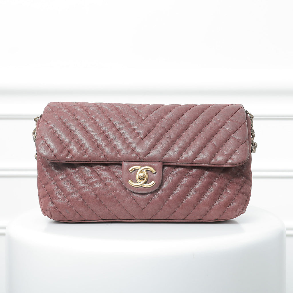 Chanel Burgundy New Surpique Chevron Flap Bag – The Closet